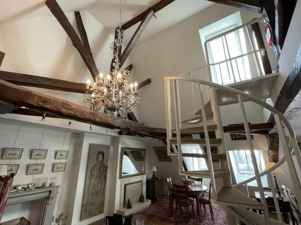 Appartement 3 pièces 84 m²