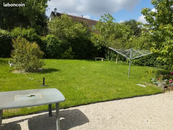 Maison familiale 140 m², 3 chambres sur 575 m²