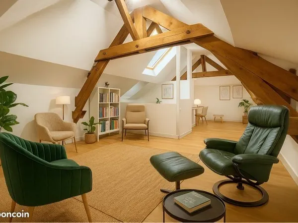 GRAND BUREAU 36m2 dans maison paramédicale et administrative
