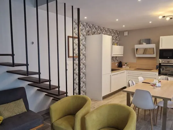 Immeuble de rapport 9 pièces 140 m²