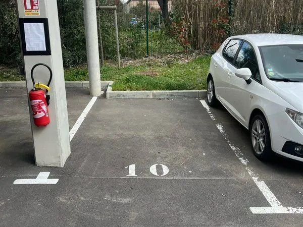 Place de parking Bruguières