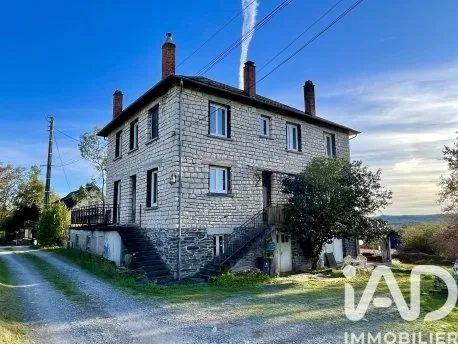 Maison 10 pièces 240 m²