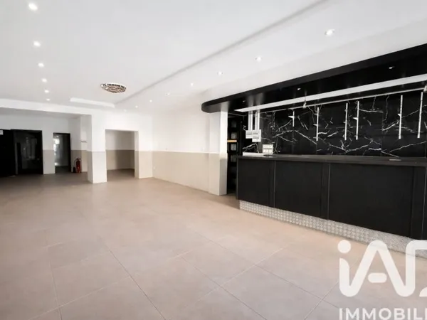 Maison 5 pièces 185 m²