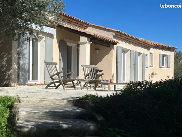 Maison superbe vue avec piscine