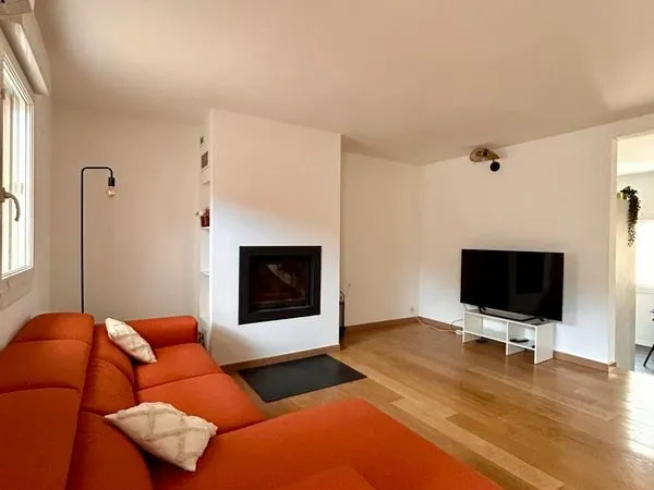 MAISON T5 100m2 - NIMES - 255 000