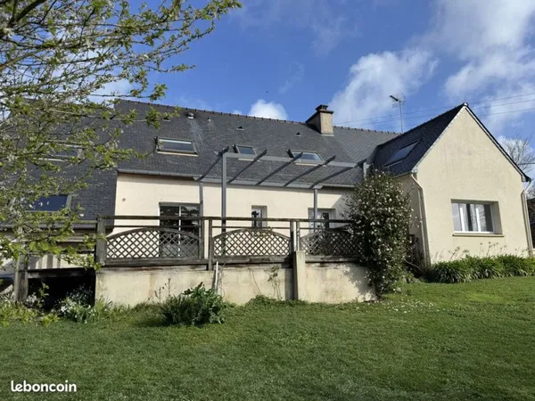 Maison 8 pièces 156 m²