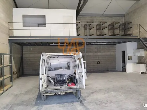 Garage/box L Isle Jourdain