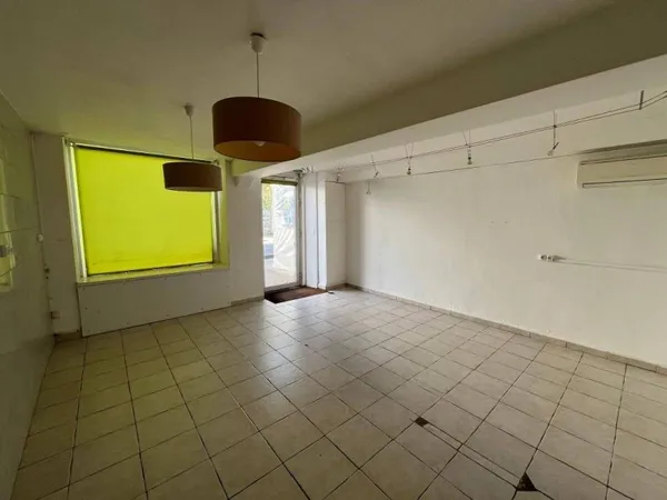 Local 139 m²