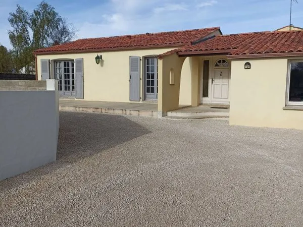 Maison 5 pièces 204 m²