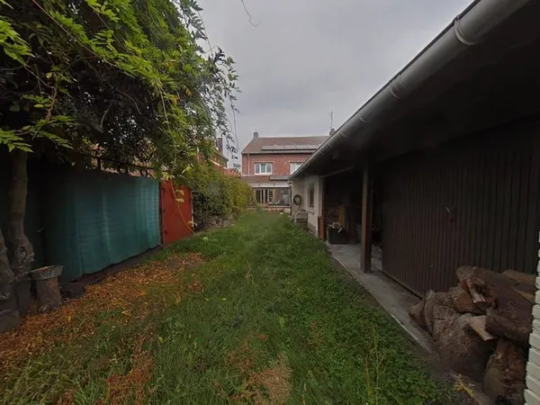 Maison de plain-pied 7 pièces 180 m²
