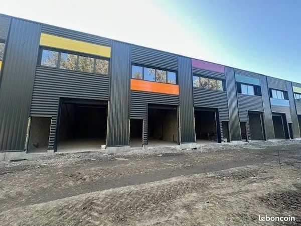Local 114 m² Bischheim