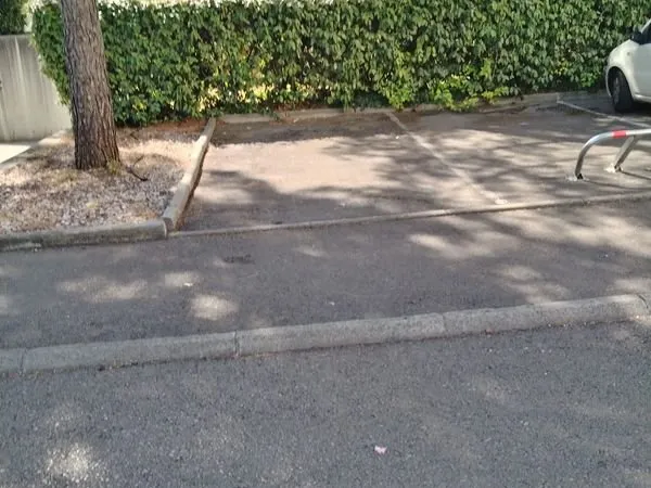 Stationnement Location Montpellier   6850€