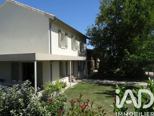 Demeure 14 pièces 420 m²