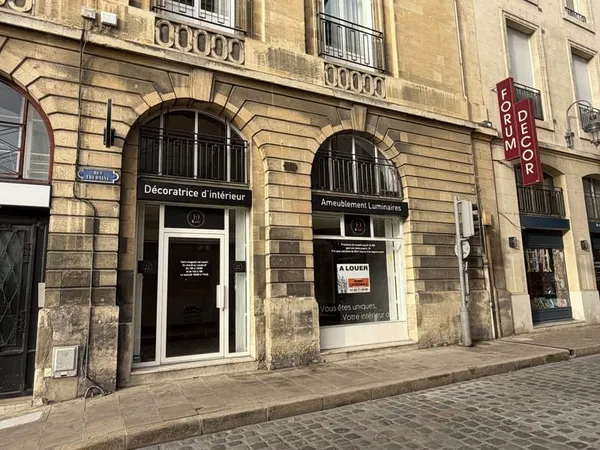 Local commercial 81 m²