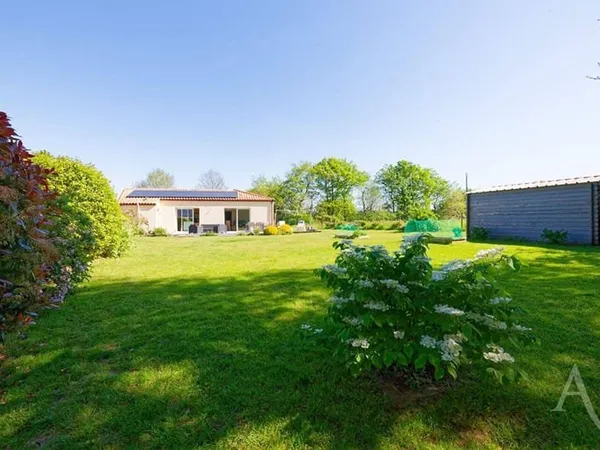 Maison de plain-pied 4 pièces 84 m²