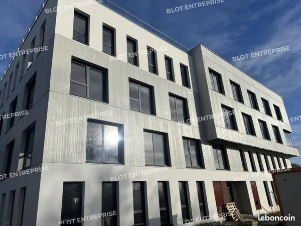 Bureaux 207 m²