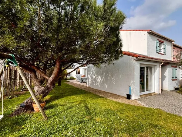 Maison 6 pièces 101 m²