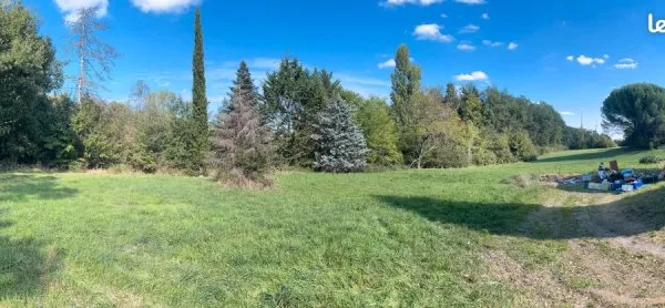 TERRAIN à VERFEIL