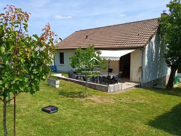 BIEN SITUE, DANS UN LOTISSEMENT