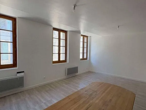 Appartement 4 pièces 80 m²