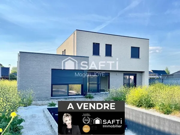 Maison d'architecte de 2024 en Semi-plain-pied