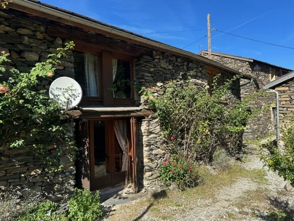 Maison Vente Auzat 4p 83m² 152000€