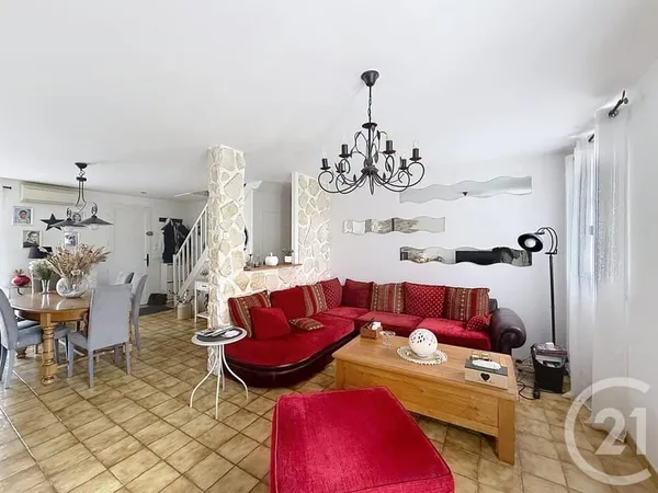 Maison 5 pièces 102 m²