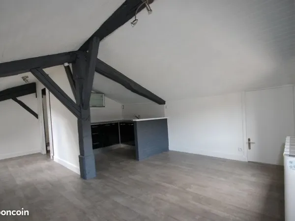 T2 en plein centre-ville, direct particulier