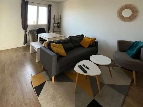Colocation appartement meublé rénové à Carcassonne proximité gare et lycée Paul Sabatier
