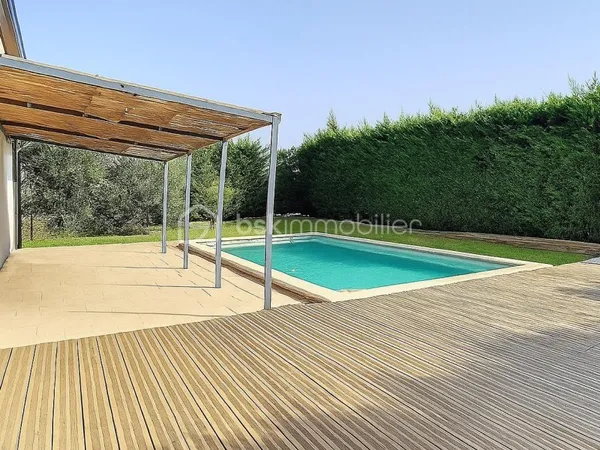 Maison 5 pièces 104 m²