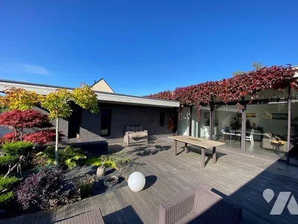 Maison 7 pièces 178 m²