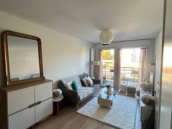 Location appartement meublé - Dijon Bourroches