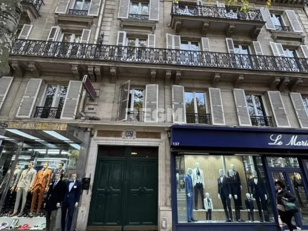 Bureaux 159 m²