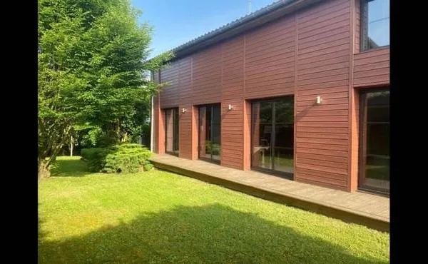 Maison de ville 5 pièces 230 m²
