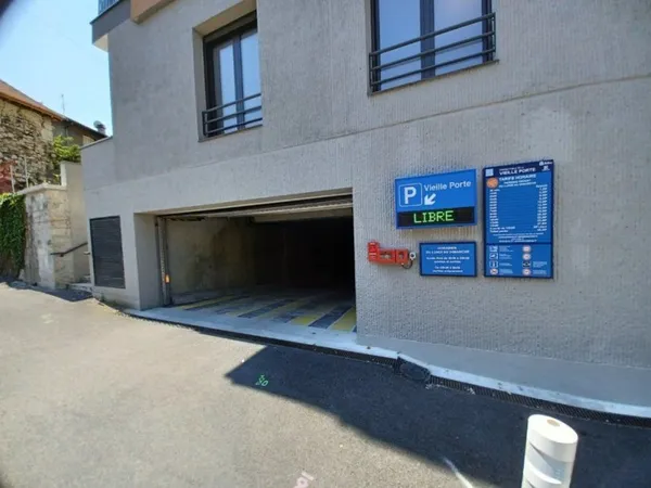 BELLEY - Abonnement - Parking public