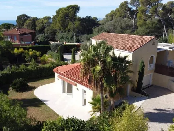 Maison 7 pièces 195 m²