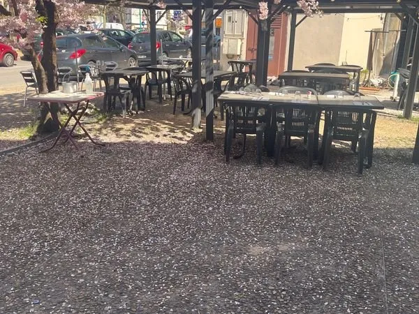 à vendre - restaurant style bistrot - lamastre (ardèche)