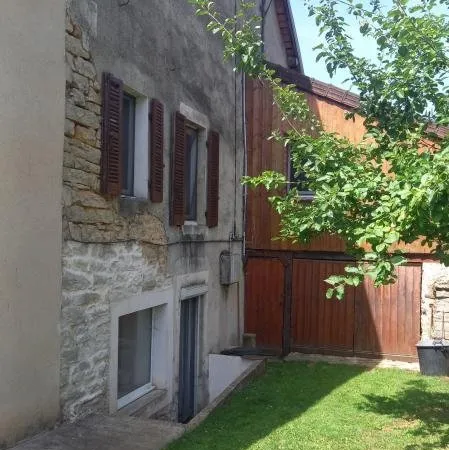 Maison de Village mitoyenne