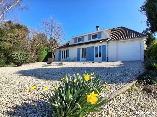 Pavillon 6 pièces 165 m²