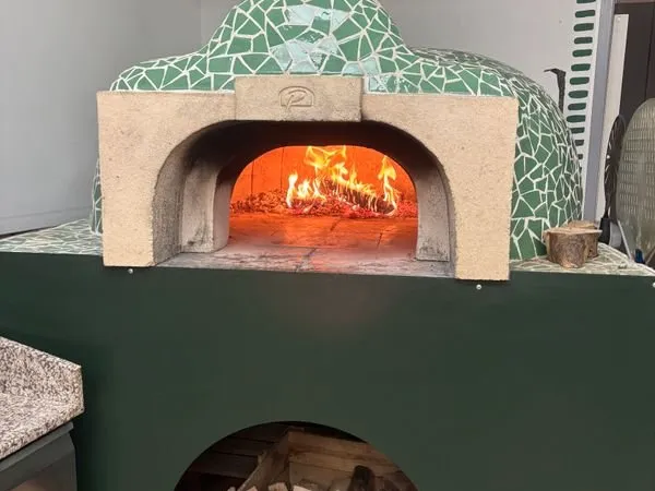 Fond de commerce Restaurant Pizzeria feu de bois Nancy
