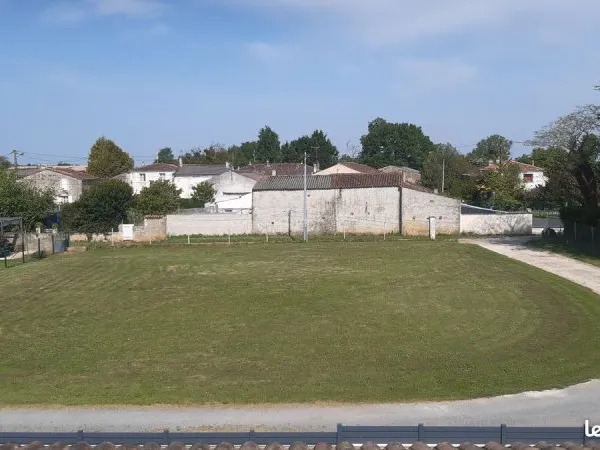TERRAIN 600m2