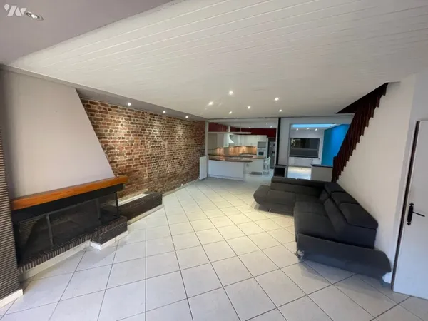 Maison 4 pièces 200 m²