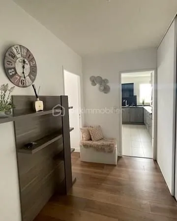 Appartement 6 pièces 95 m²