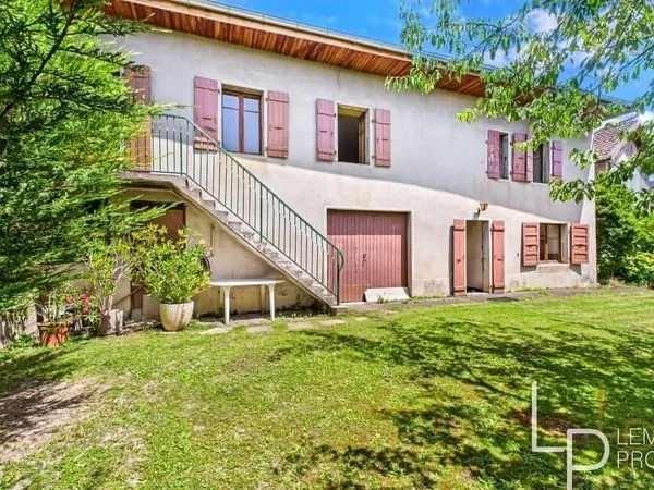 Maison de village à rénover