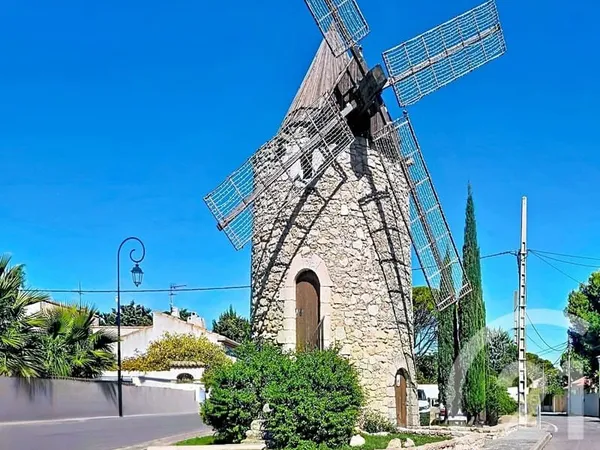Fonds de commerce 300 m²