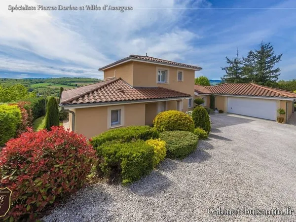 Maison 5 pièces 164 m²