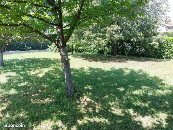 Terrain à bâtir