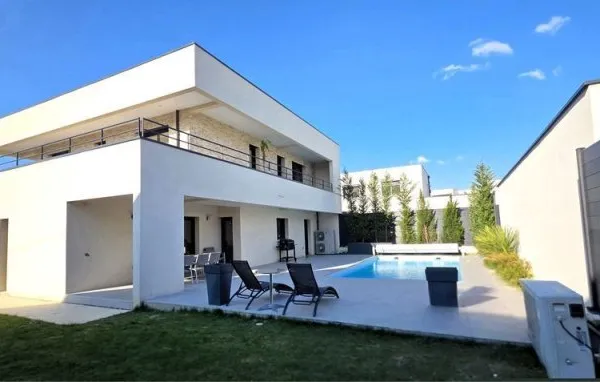 Maison d'architecte 2022 178 m² - Piscine - 5 chambres