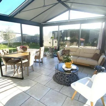 Villa 7 pièces 170 m²