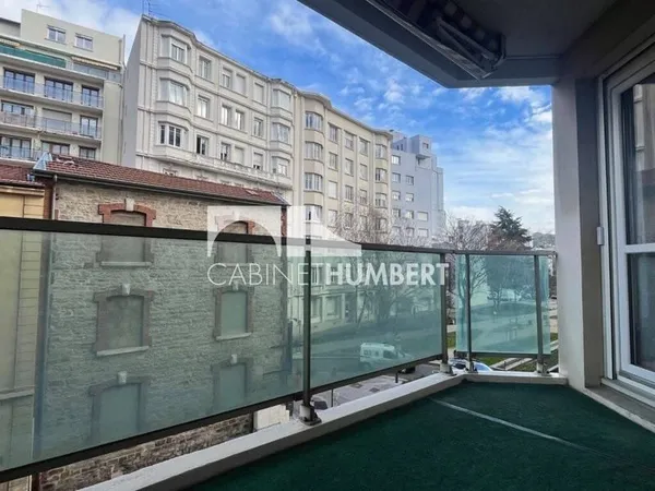 Appartement 4 pièces 90 m²